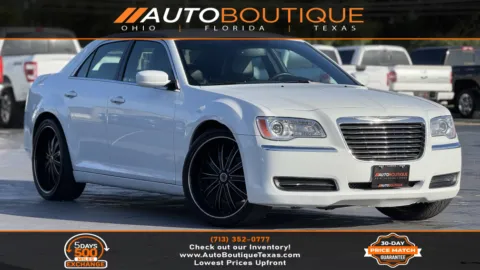 White 2013 Chrysler 300 for sale in Alvin, TX