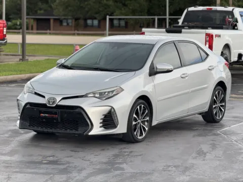 More photos of 2018 Toyota Corolla SE at Auto Boutique Texas, TX