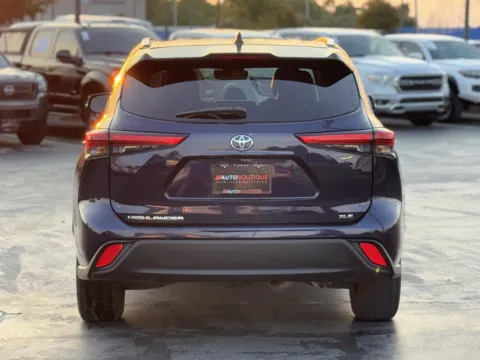 More photos of 2021 Toyota Highlander XLE at Auto Boutique Texas, TX
