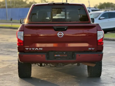 More photos of 2018 Nissan Titan SV at Auto Boutique Texas, TX