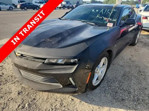 Black 2017 Chevrolet Camaro 1LT for sale in Alvin, TX