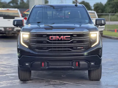 More photos of 2022 GMC Sierra 1500 AT4 at Auto Boutique Texas, TX