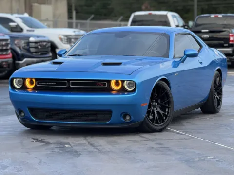Another view of 2016 Dodge Challenger R T for sale in Alvin, TX at Auto Boutique Texas