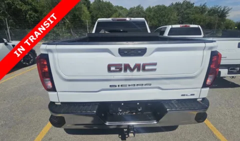 More photos of 2022 GMC Sierra 1500 SLE at Auto Boutique Texas, TX