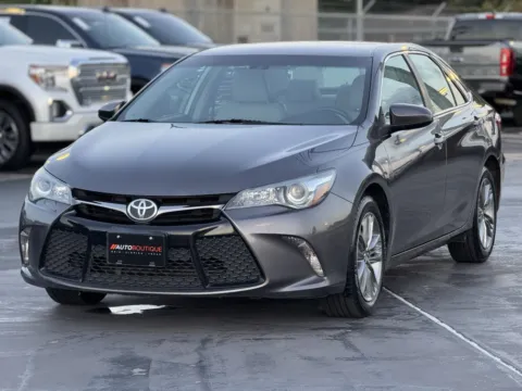 Another view of 2015 Toyota Camry SE for sale in Alvin, TX at Auto Boutique Texas