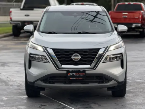 More photos of 2023 Nissan Rogue SV at Auto Boutique Texas, TX