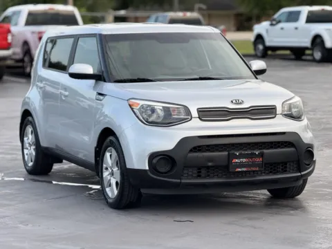 Photos of 2018 Kia Soul for sale in Alvin, TX at Auto Boutique Texas