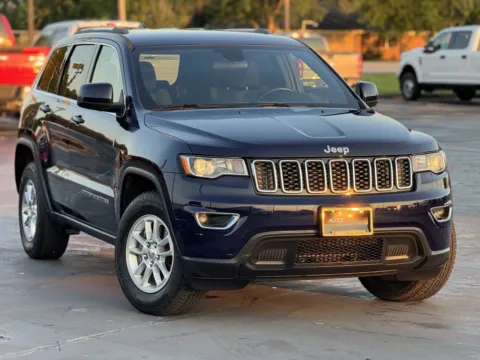 Photos of 2018 Jeep Grand Cherokee Laredo E for sale in Alvin, TX at Auto Boutique Texas