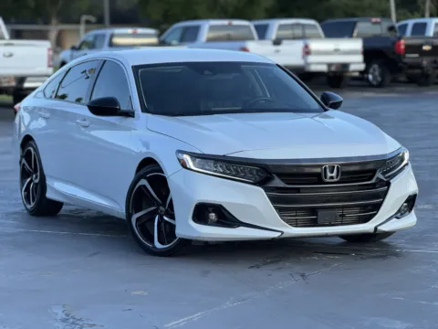 Photos of 2022 Honda Accord Sedan Sport SE for sale in Alvin, TX at Auto Boutique Texas