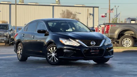 Black 2018 Nissan Altima 2.5 S for sale in Alvin, TX