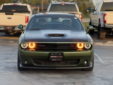 More photos of 2019 Dodge Challenger R T at Auto Boutique Texas, TX