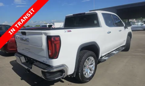 More photos of 2022 GMC Sierra 1500 Limited SLT at Auto Boutique Texas, TX