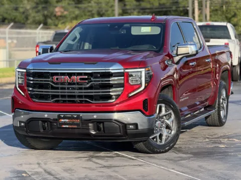 Another view of 2022 GMC Sierra 1500 SLT for sale in Alvin, TX at Auto Boutique Texas