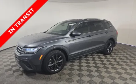 Gray 2022 Volkswagen Tiguan SE for sale in Alvin, TX