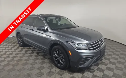 More photos of 2022 Volkswagen Tiguan SE at Auto Boutique Texas, TX