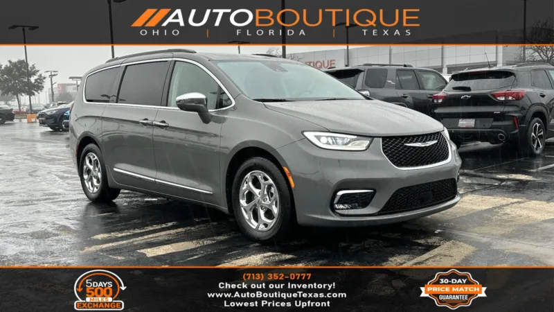 2022 Chrysler Pacifica Limited for sale in Alvin, TX