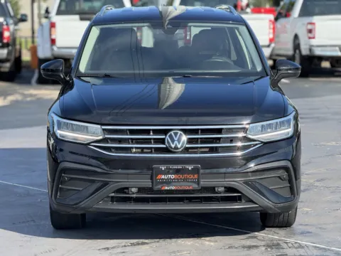 More photos of 2024 Volkswagen Tiguan SE at Auto Boutique Texas, TX