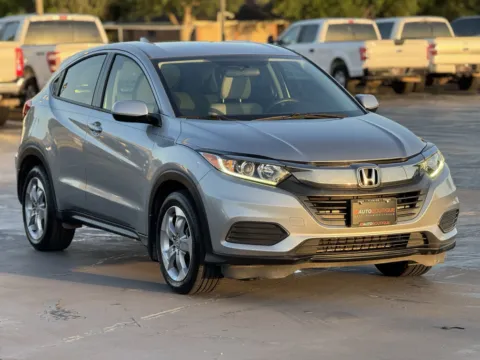 Photos of 2019 Honda HR-V LX for sale in Alvin, TX at Auto Boutique Texas