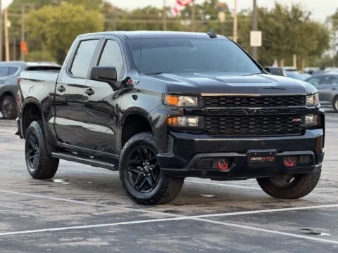 Photos of 2020 Chevrolet Silverado 1500 Custom Trail Boss for sale in Alvin, TX at Auto Boutique Texas
