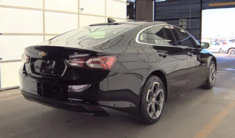 More photos of 2021 Chevrolet Malibu LT at Auto Boutique Texas, TX