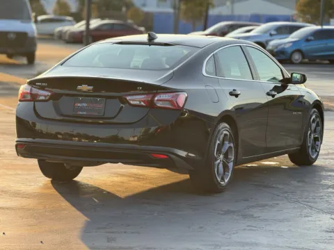 More photos of 2021 Chevrolet Malibu LT at Auto Boutique Texas, TX