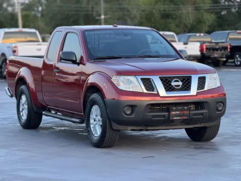 Photos of 2016 Nissan Frontier SV for sale in Alvin, TX at Auto Boutique Texas