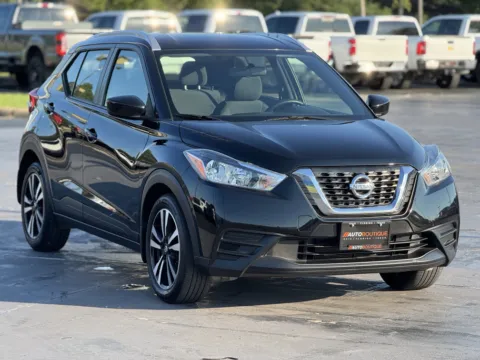 Photos of 2018 Nissan Kicks SV for sale in Alvin, TX at Auto Boutique Texas