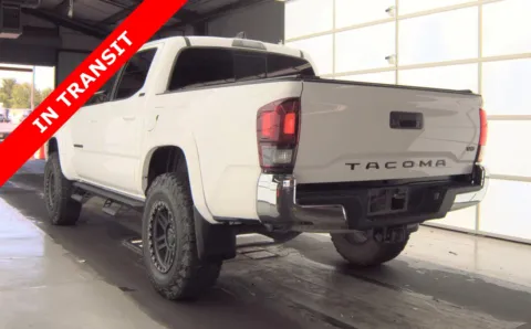 More photos of 2020 Toyota Tacoma SR5 at Auto Boutique Texas, TX