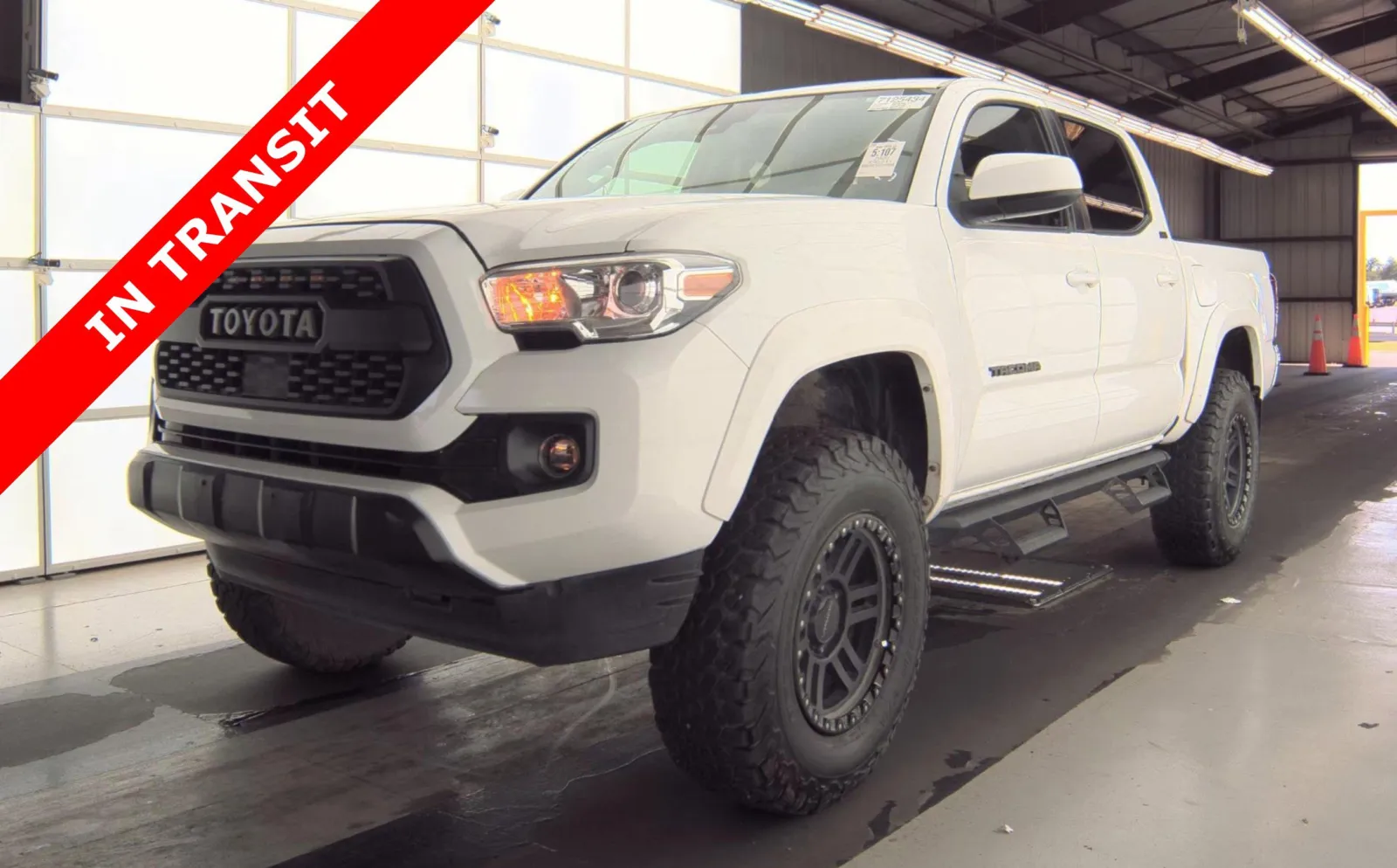 White 2020 Toyota Tacoma SR5 for sale in Alvin, TX
