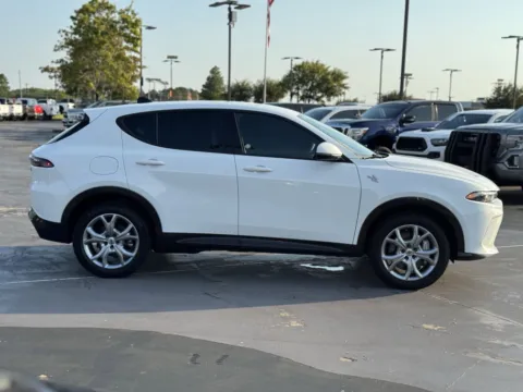 More photos of 2024 Dodge Hornet R T at Auto Boutique Texas, TX