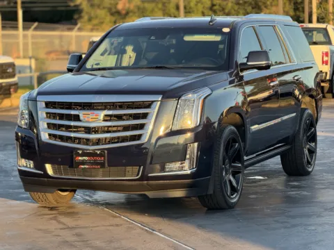 Another view of 2017 Cadillac Escalade Premium Luxury for sale in Alvin, TX at Auto Boutique Texas