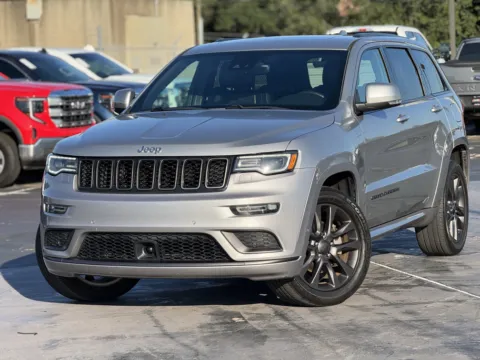 Another view of 2018 Jeep Grand Cherokee High Altitude for sale in Alvin, TX at Auto Boutique Texas