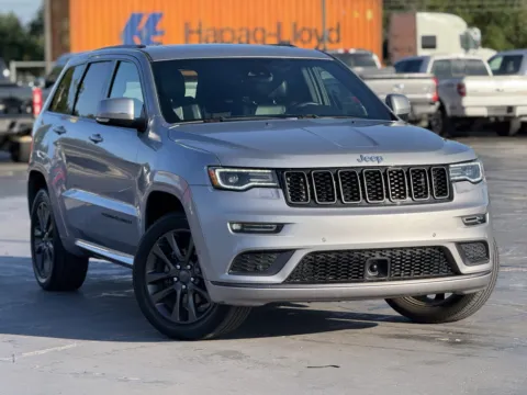 Photos of 2018 Jeep Grand Cherokee High Altitude for sale in Alvin, TX at Auto Boutique Texas
