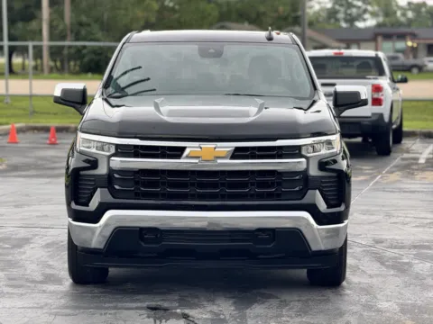 Another view of 2024 Chevrolet Silverado 1500 LT for sale in Alvin, TX at Auto Boutique Texas