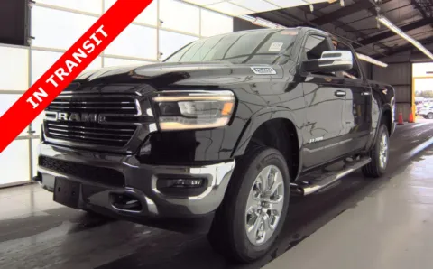 Black 2019 Ram 1500 Laramie for sale in Alvin, TX