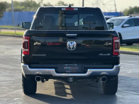 More photos of 2022 Ram 1500 Laramie at Auto Boutique Texas, TX