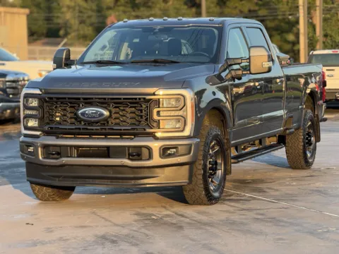 Another view of 2023 Ford Super Duty F-350 SRW LARIAT for sale in Alvin, TX at Auto Boutique Texas