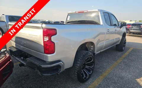 Another view of 2020 Chevrolet Silverado 1500 LT for sale in Alvin, TX at Auto Boutique Texas