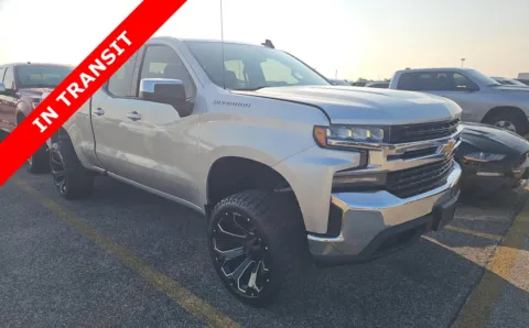 Silver 2020 Chevrolet Silverado 1500 LT for sale in Alvin, TX