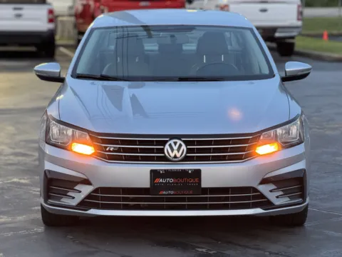More photos of 2018 Volkswagen Passat R-Line at Auto Boutique Texas, TX