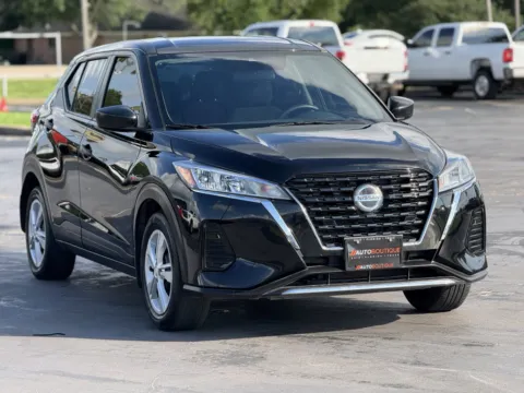 Photos of 2021 Nissan Kicks S for sale in Alvin, TX at Auto Boutique Texas