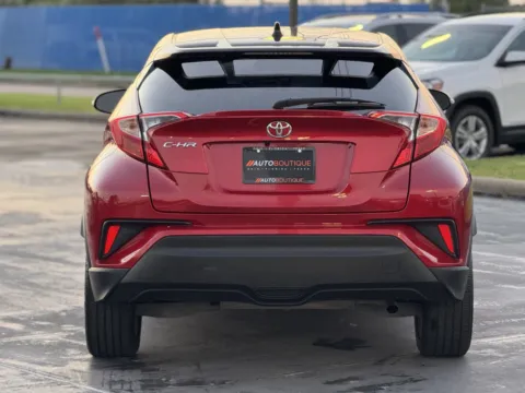 More photos of 2020 Toyota C-HR XLE at Auto Boutique Texas, TX