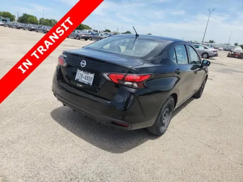 More photos of 2022 Nissan Versa S at Auto Boutique Texas, TX