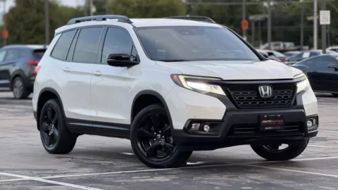 White 2019 Honda PASSPORT E Elite for sale in Alvin, TX