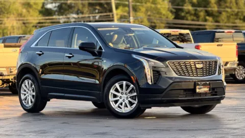 Black 2022 Cadillac XT4 FWD Luxury for sale in Alvin, TX