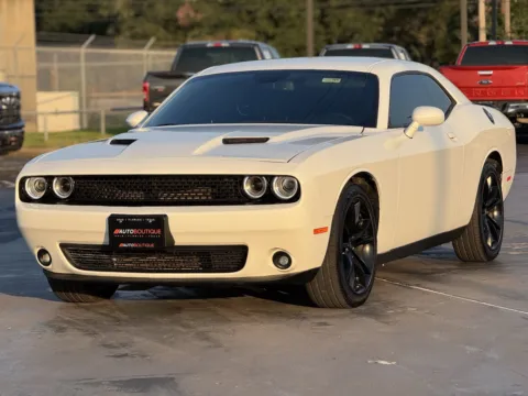 Another view of 2017 Dodge Challenger SXT for sale in Alvin, TX at Auto Boutique Texas