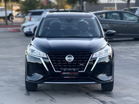 More photos of 2021 Nissan Kicks SV at Auto Boutique Texas, TX
