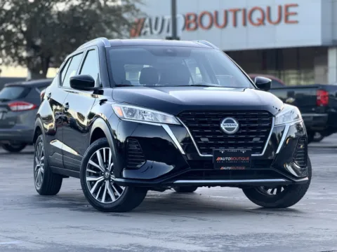 Photos of 2021 Nissan Kicks SV for sale in Alvin, TX at Auto Boutique Texas
