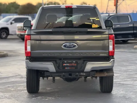 More photos of 2019 Ford Super Duty F-250 SRW XL at Auto Boutique Texas, TX