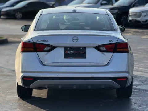 More photos of 2023 Nissan Altima 2.5 SV at Auto Boutique Texas, TX
